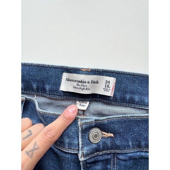 ABERCROMBIE & FITCH The Flare Ultra High Rise Dark Stretch Jeans, Size 34/18L - Picture 12 of 14